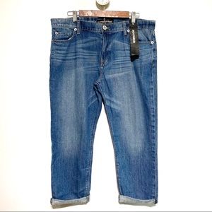 NWT Express Boyfriend Ankle Jeans